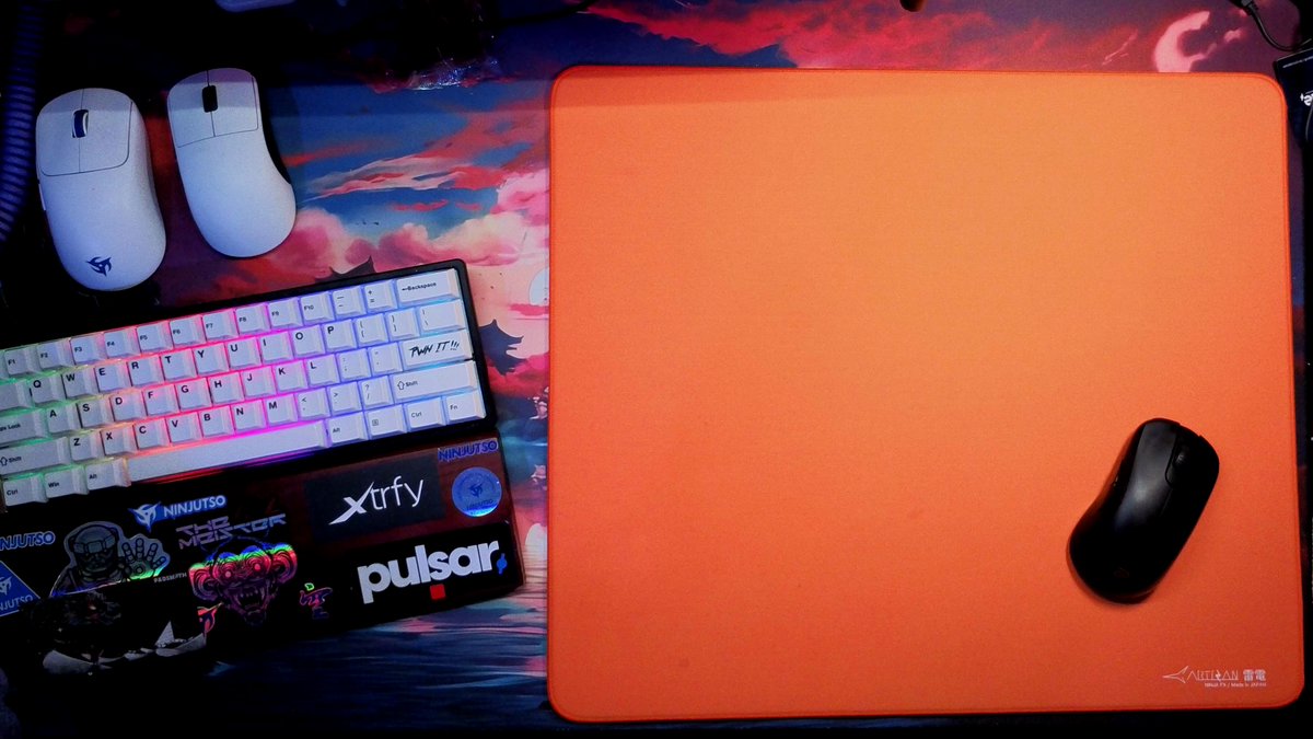 Fatal_Error_G1's tweet image. Hello My Friends...

Suppose I'm Gonna try some #battlefield4 this morning over on Twitch.com/F8talError4UTTV 

If ya wanna chill or support please feel free to drop in. 

Peripherals being used this morning will be the 
@endgamegear OP1w 4K v2 
@ZOWIEbyBenQUSA S2 DW
Artisan Raiden