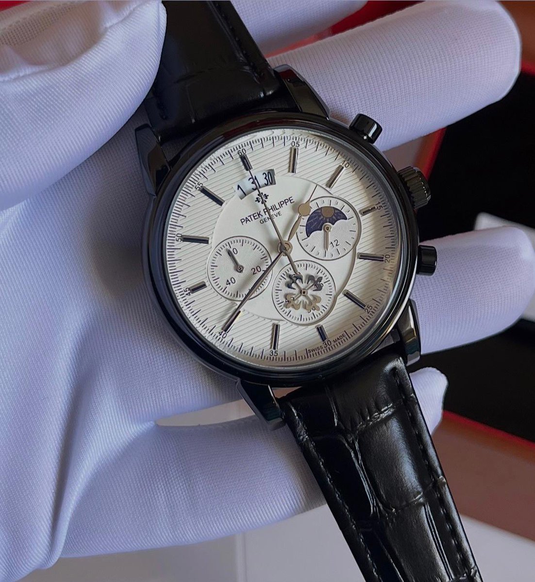 Only watch tweet media