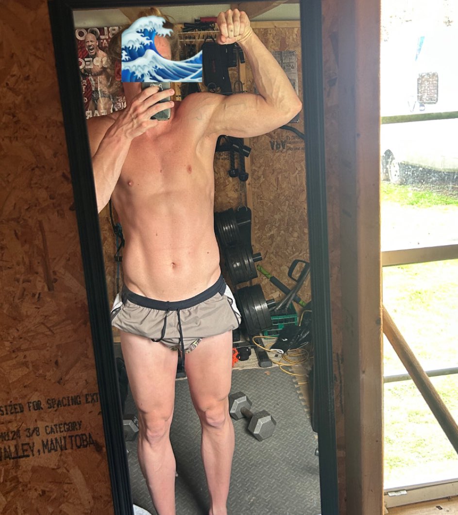 tyler_sig's tweet photo. 🏋️ https://t.co/4w88HpLsyF