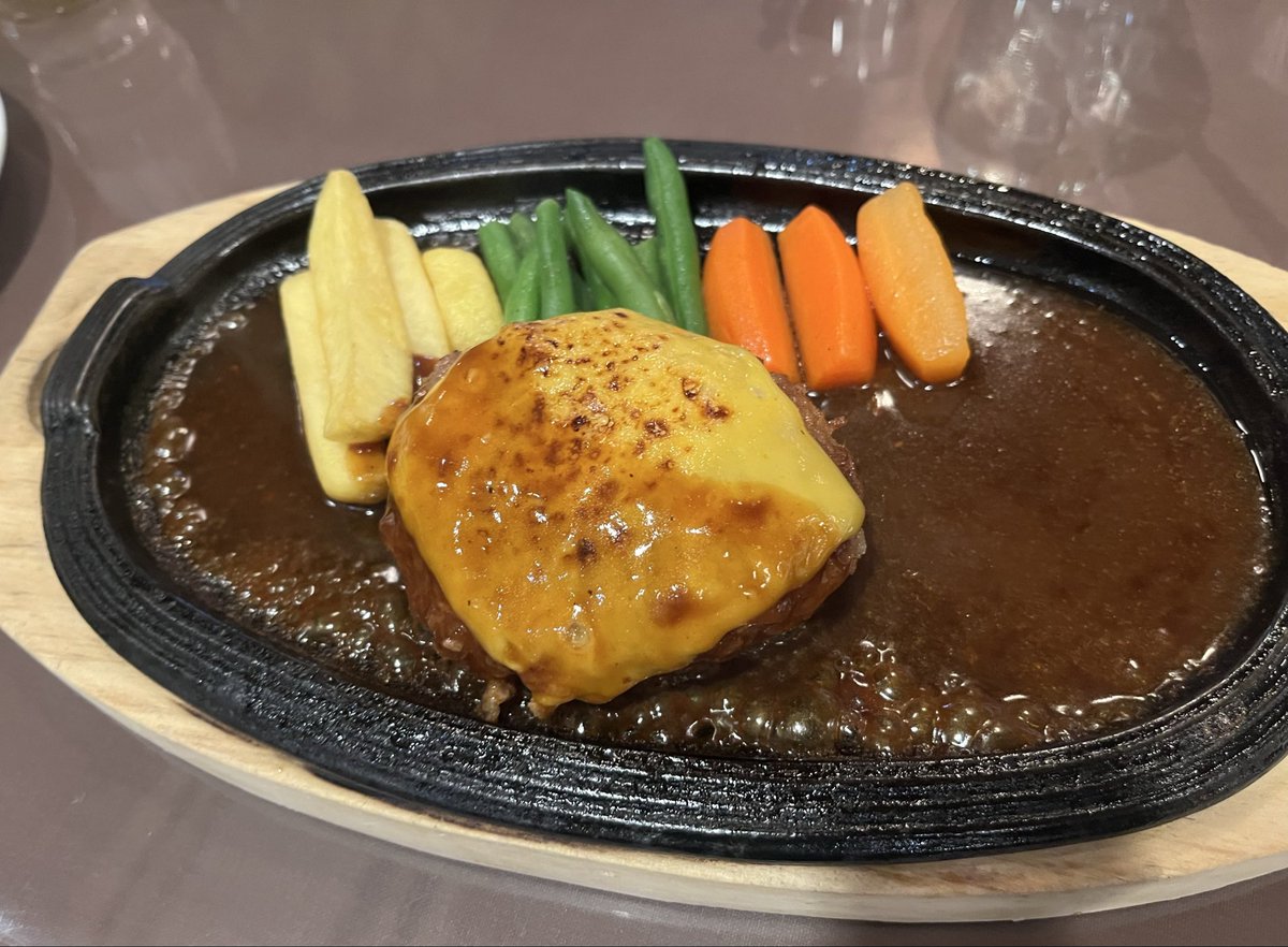 あす　11    水　　　吉祥寺　SOMETIME 

野本晴美　pf
織原良次　fretless b
今泉総之輔　ds

東日本大震災チャリティーライブ

19:00~ / 20:30~ MC 3500円
sometime.co.jp/sometime/live.…

ぜひどうぞです〜