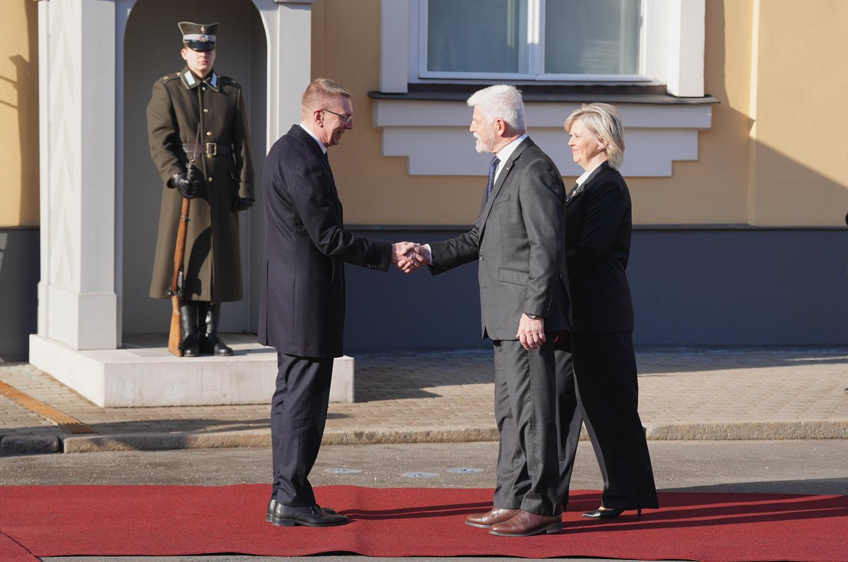 Welcome to Latvia, <a href="/prezidentpavel/">Petr Pavel</a> and Mrs. Eva Pavlová. 

Latvia and Czechia are like-minded nations. We are grateful for Czechia’s contribution to Latvia’s security. 

This State Visit will further strengthen the ties between our two countries. 🇱🇻🤝🇨🇿