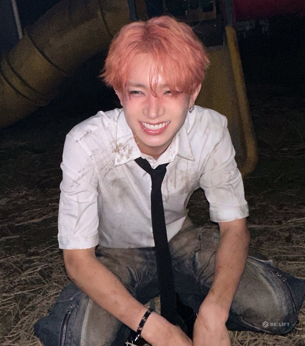 แล้วจะไปกอดคนร้องท่อนนี้ คนแต่งเพลงนี้ยังไงอะ ทำยังไง อยู่ไม่ไหวหรอก😭