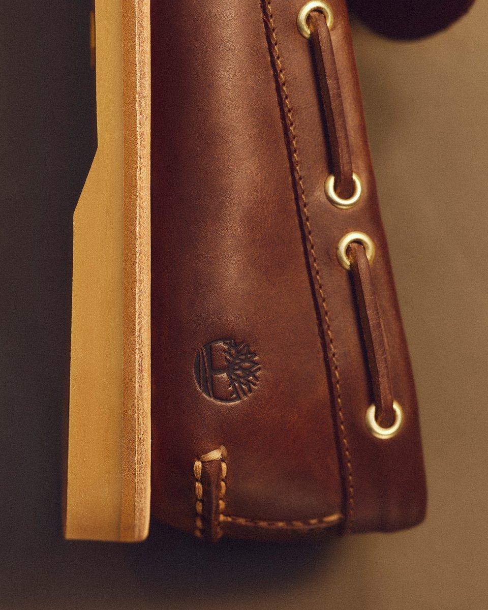 TimberlandSA's tweet image. Built to stand the test of time.
The 1-Eye Boat Shoe.

#Timberland #Timbs
