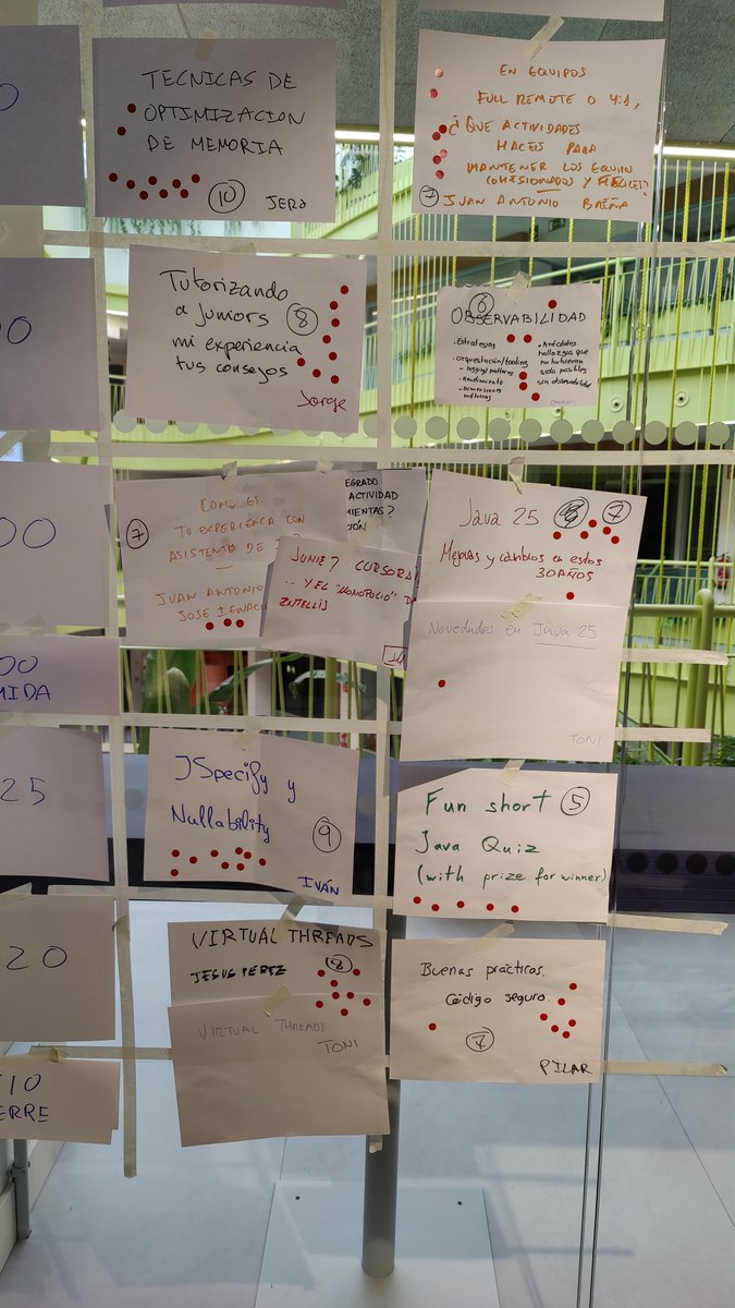 MadridJUG's tweet photo. ¿Nunca has ido a un OpenSpace?

Es un evento donde TÚ decides qué se habla. Llegas, propones, la gente vota y se crea la agenda en el momento.
Radical, ¿verdad? El 23 de mayo, #JMad. 

Entradas en https://t.co/xaxPVpcddW (diversity al 50%) #OpenSpace #MadridJUG #Java https://t.co/ucWFlZ0wiO