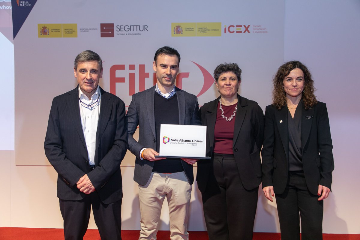 RedDTIturismo tweet media