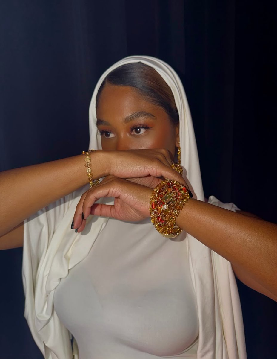 Rose May Alaba tweet media