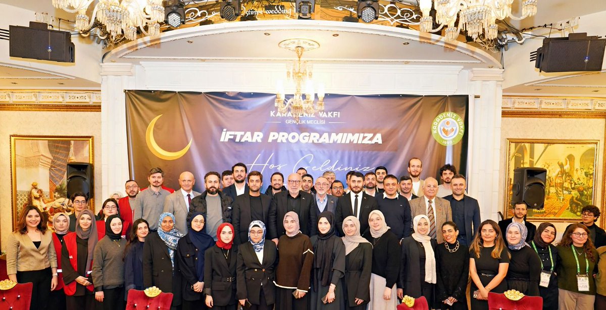 kvorgtr's tweet photo. Karadeniz Vakfı Gençlik Meclisi tarafından düzenlenen iftar programında kıymetli misafirlerimiz, gençler ve STK temsilcileriyle bir araya geldik. Program, Vakıf Başkanımız Yusuf Cevahir’in açılış konuşmalarıyla başladı. https://t.co/zQqMawBQp7