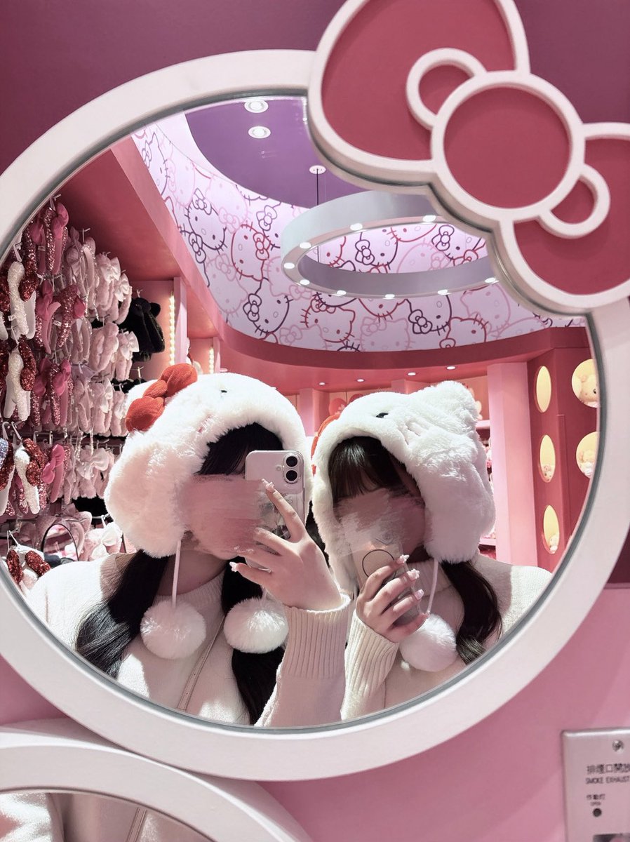 ︎ ︎︎^.,.^ tweet media