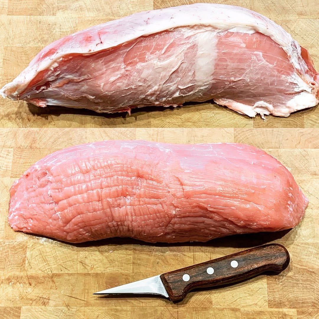 Langlai73410097's tweet photo. On ne peut pas toujours gagner,
Mais on a le droit de se consoler.
Alors ce rond de veau sera parfait ,
Juste mijoté, avec crème fraîche,
Pommes de terres dorées à souhait !
#veau #rond #veal #子牛の肉 #телятина #frenchsavoirfaire #butchers https://t.co/16BGYqbaIO