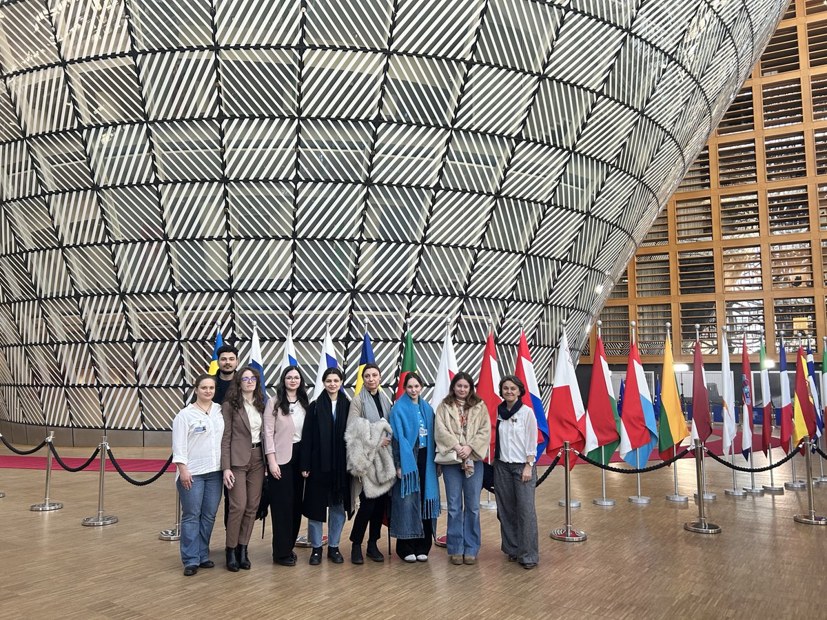 EU Interpreters tweet media