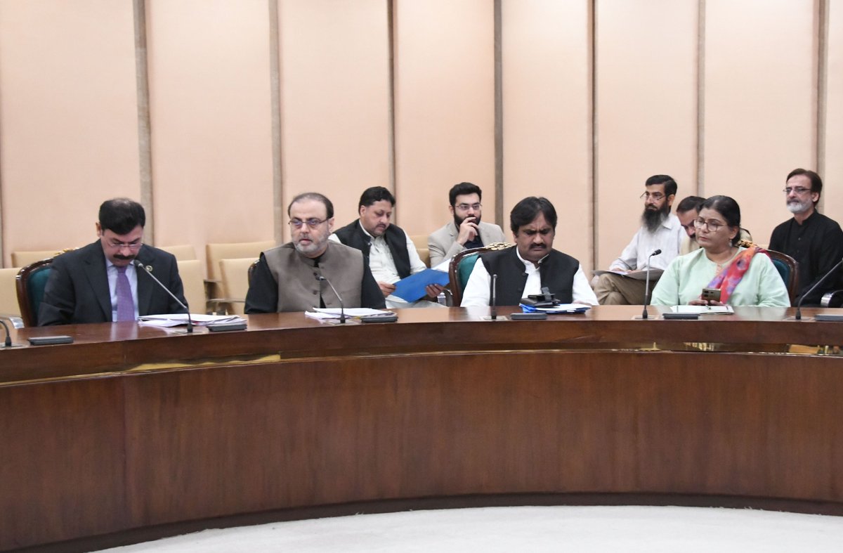 Committees of NA tweet media