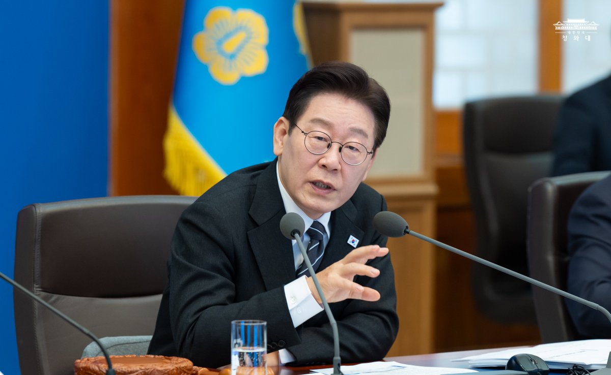 대한민국 청와대 tweet media