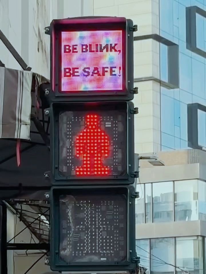 hhjhluck's tweet photo. Truth of life: nothing a bite of spicy hotpotcan't fix; if one can't, take two。让人无法拒绝！🍕 https://t.co/AE9LNPU0sz