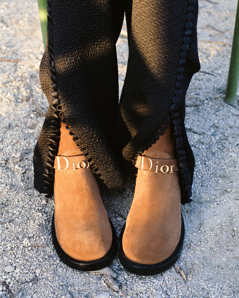 Dior Japan tweet media