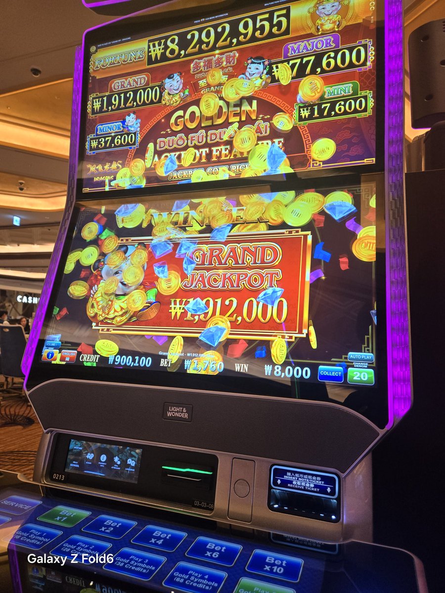 NARUNARU tweet media