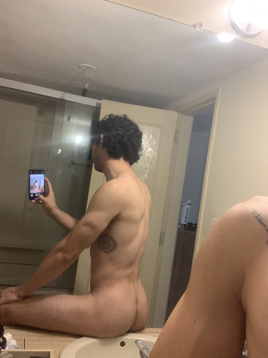 Brocco65 tweet media