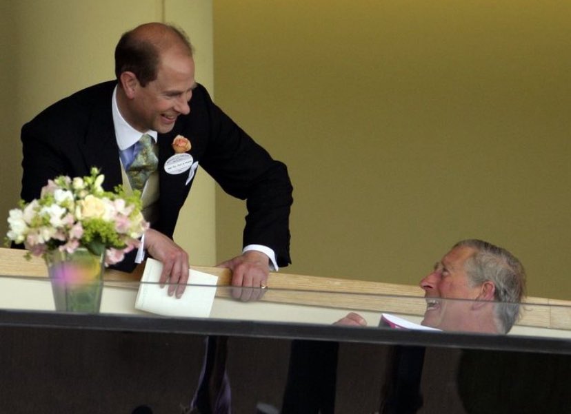 Blairsun15's tweet image. A love-filled brotherhood 💙
This photo of Prince Edward, Duke of Edinburgh and King Charles III shows the love and devotion that grows over the years ✨#DukeOfEdinburgh #KingCharlesIII