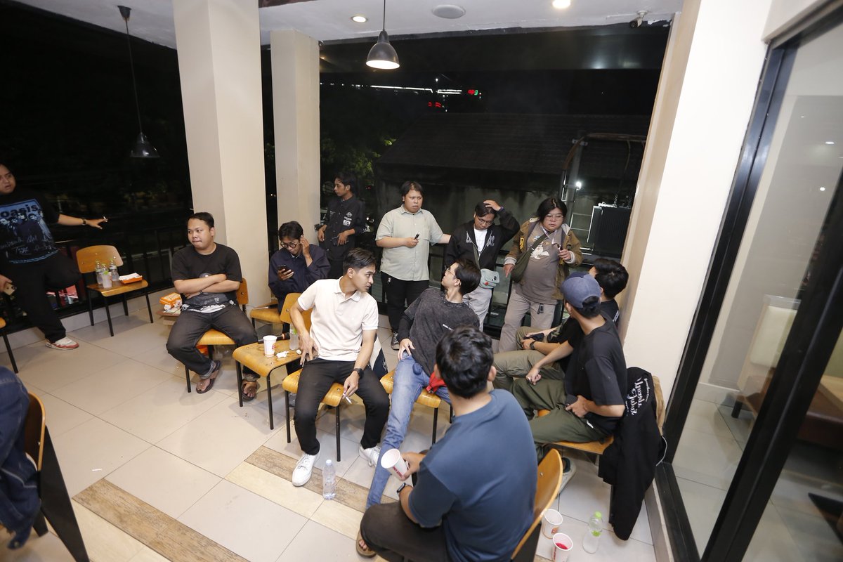 Dull_tzy tweet media