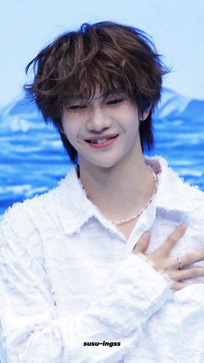susu_ing's tweet photo. 🎂🎂🎂🐈🐈🐈
happy birthday to 黄文锦
20260305
#HuangWenjin #CIIU
#奔赴少年ciiu #closertoyou
#jyp #jypchina https://t.co/2IsFyzXX6k
