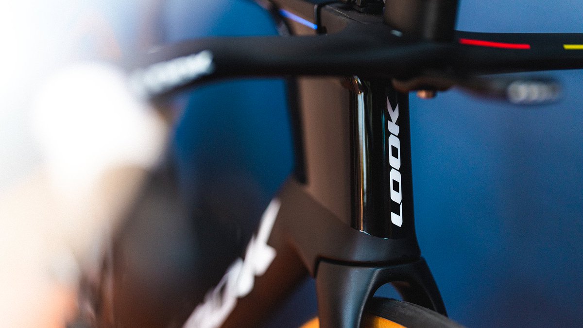 LOOK Cycle tweet media