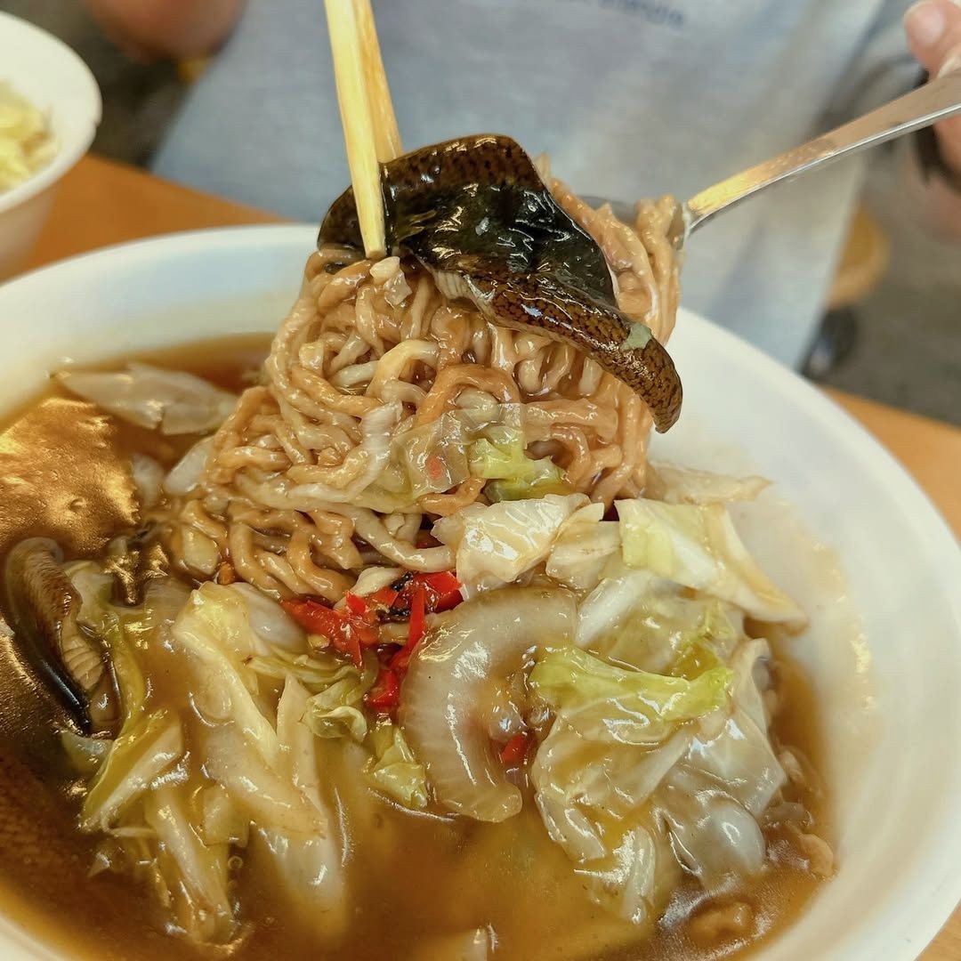 这份Cantonese dim sum，spicy and satisfying，一口下去it's really 幸福感爆棚。🚧