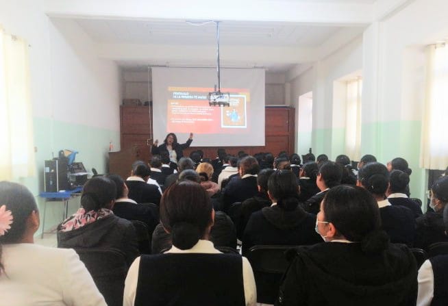 CapaSerdan's tweet photo. Actividades preventivas para la comunidad en general, y conmemorando el día internacional de la mujer en cd serdan. https://t.co/CkDU6lSggd