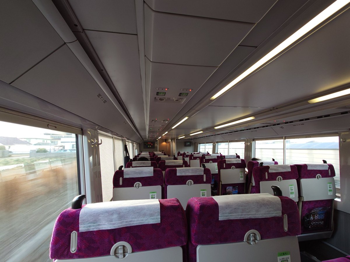 TOMMY EXPRESS TRAIN tweet media