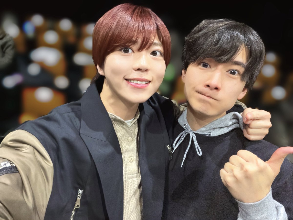 patch_paragon's tweet photo. 友達が出演してる舞台見に行ってきた〜〜！！
舞台上で頑張ってる姿にホロリ。。。🥲笑

作品もとっても素晴らしかった！
切なくなるけど毎日を大切に全力で生きようと思わせられるお話でした😌

じゅんちゃん千秋楽までファイトーー！👊🏻🔥

#世界が消えないように https://t.co/8lRJNcJmQ6