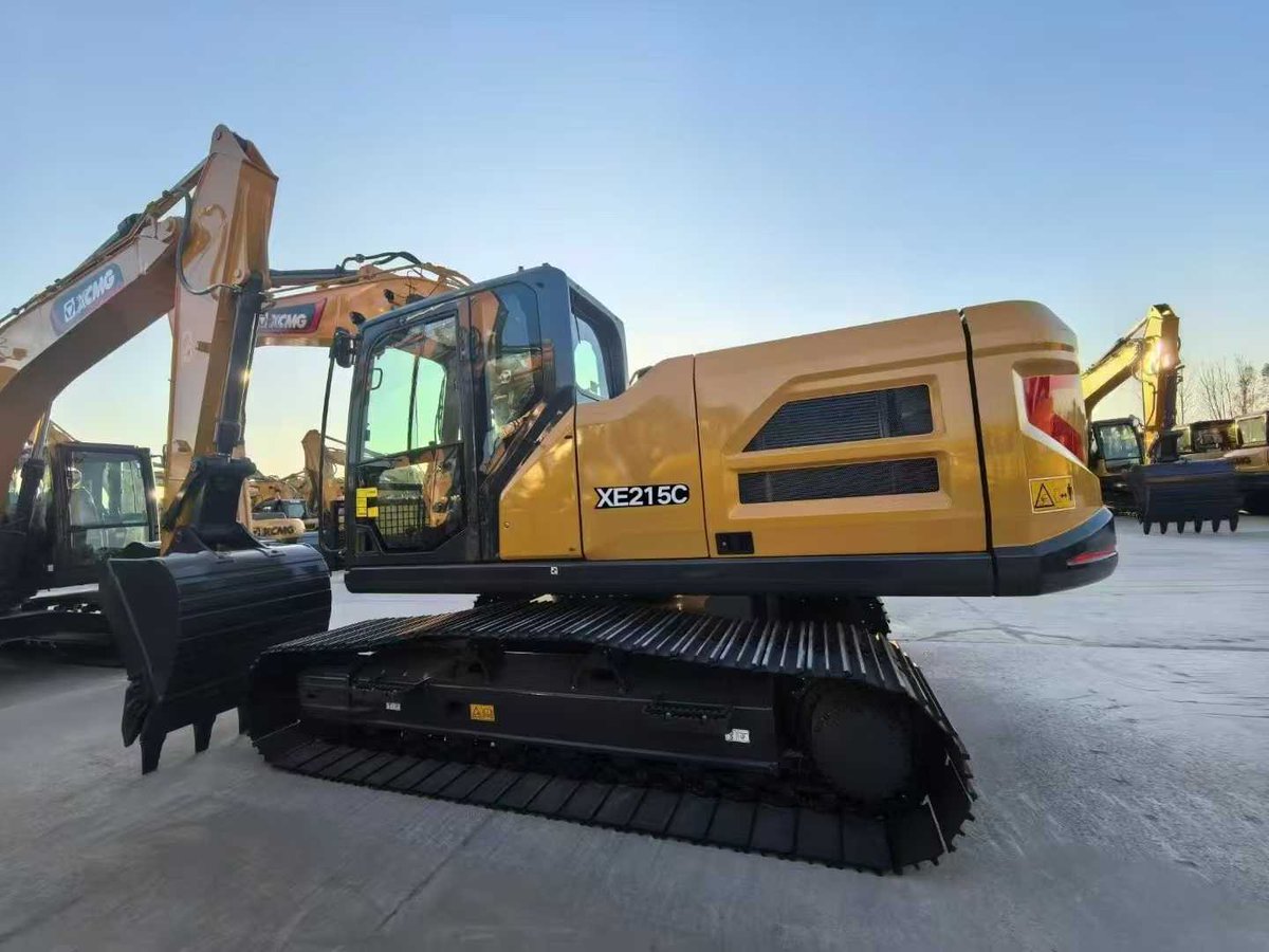 MandyHuang024's tweet photo. 🔥🔥🔥 New Trade Festival on Promotion!
XCMG crawler excavators with different model 
Welcome to contact me at any time ！ https://t.co/V449tURQzf