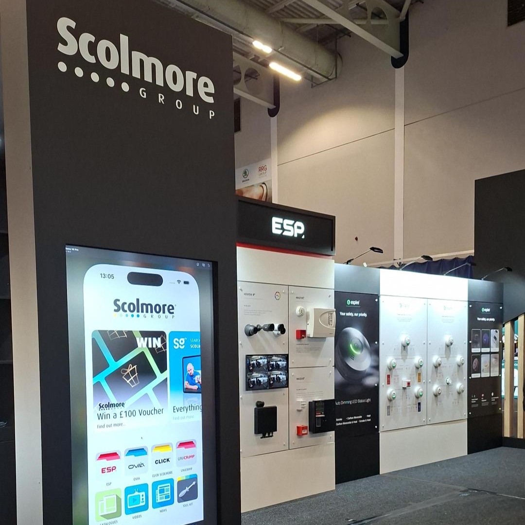 Click Scolmore tweet media