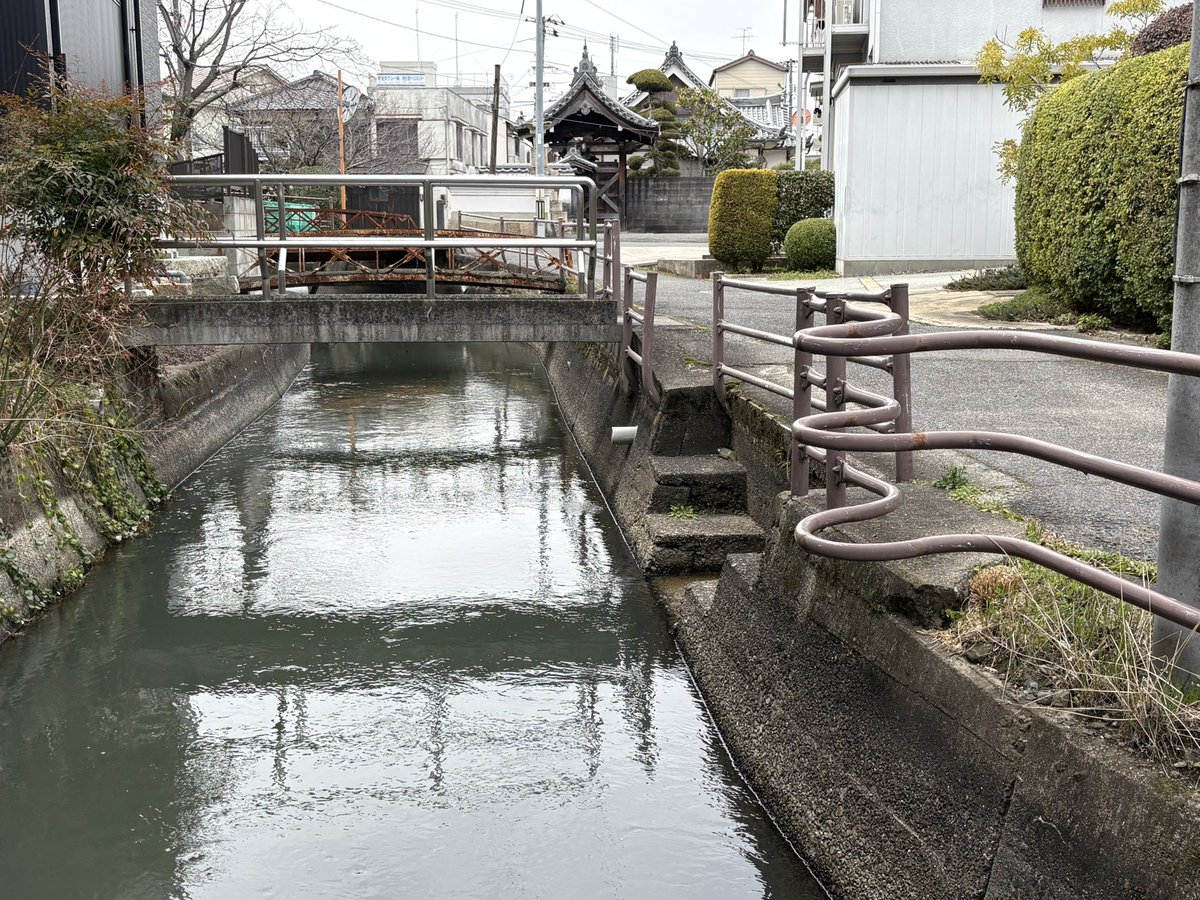 終末収集 tweet media