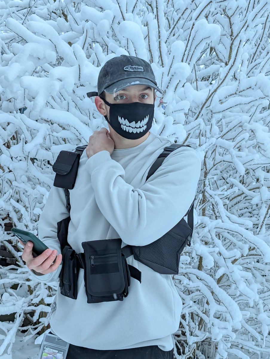 Nickname404Bass's tweet photo. ✧ ur fav masked dj/producer ✧

forever inspired by @marshmello tho https://t.co/ysSsIkine8