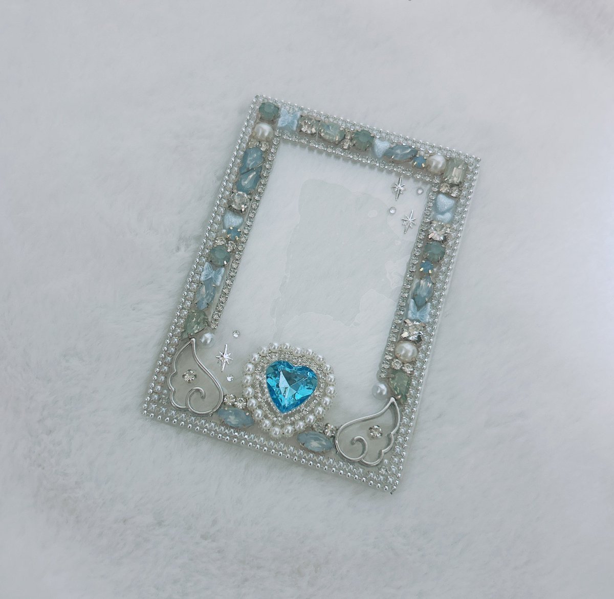 4ho! ˁ⑅̈ˀ 現在オーダー受付◎デコ硬質ケース/缶バッジケース tweet media