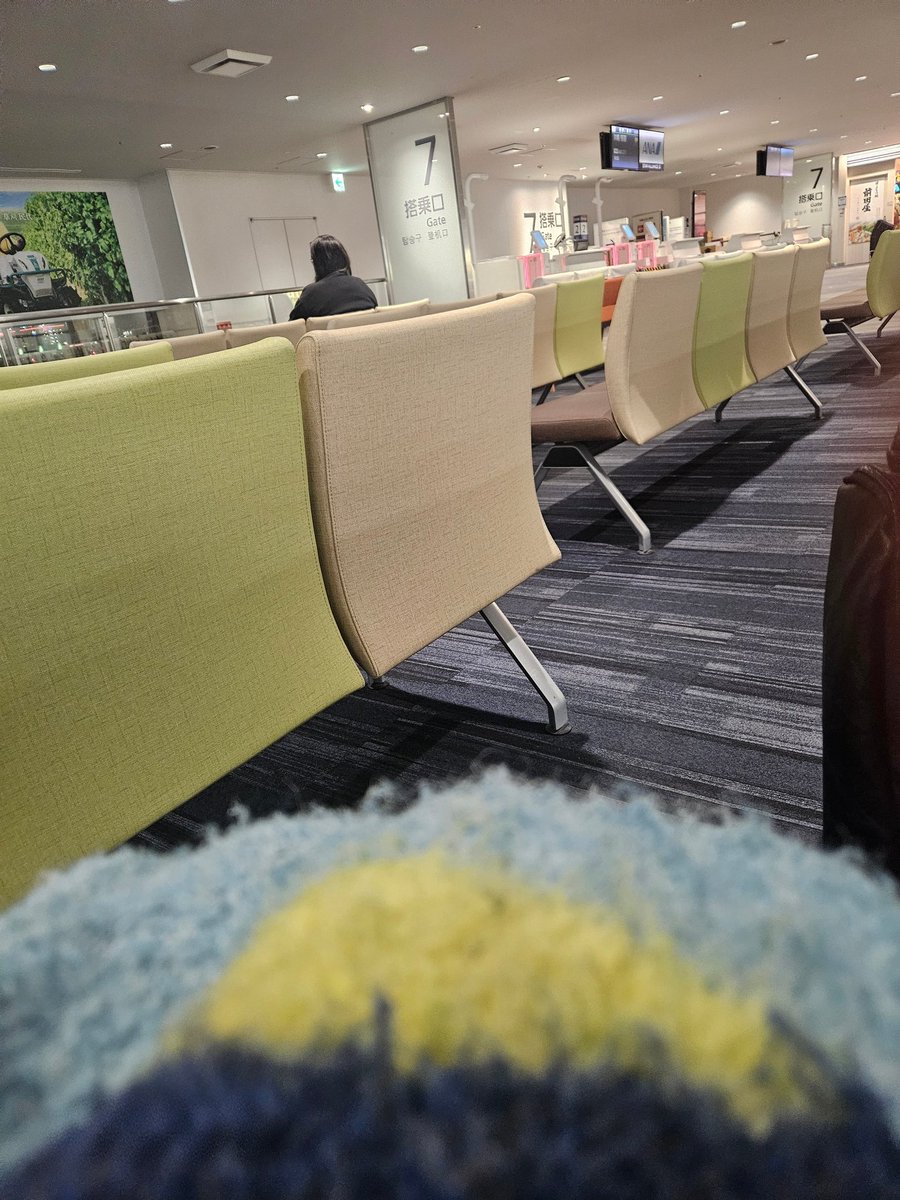 mn1535's tweet photo. 1時間早く搭乗口···
ゆっくり過ごそ
つかれましたお疲れ様です😶🧋 https://t.co/09DFoA9qKj