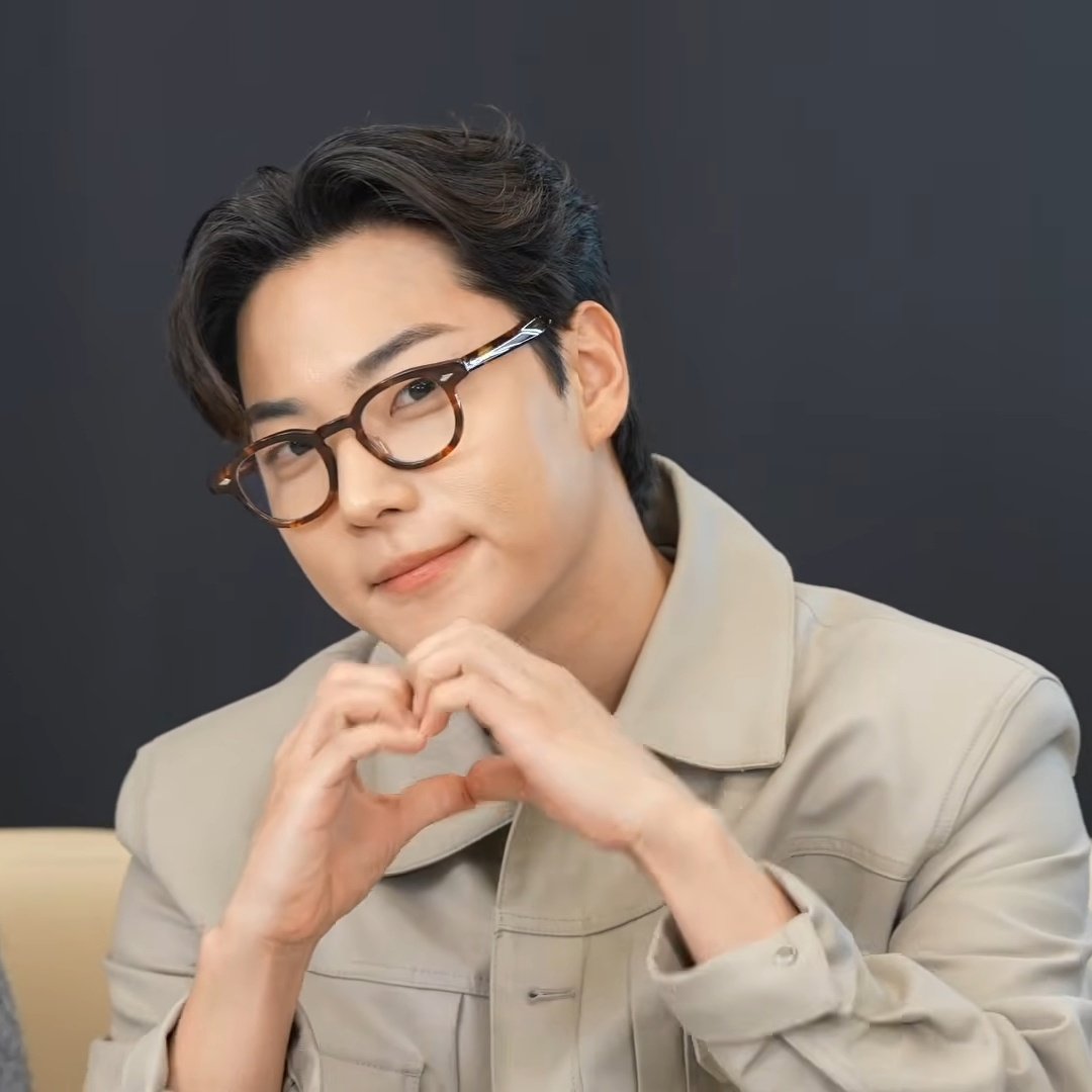 이션스토어 tweet media