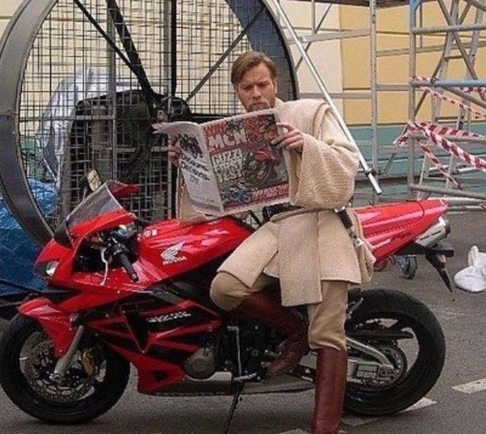 daily obi-wan ୨୧ (@dailyobiwan) on Twitter photo 