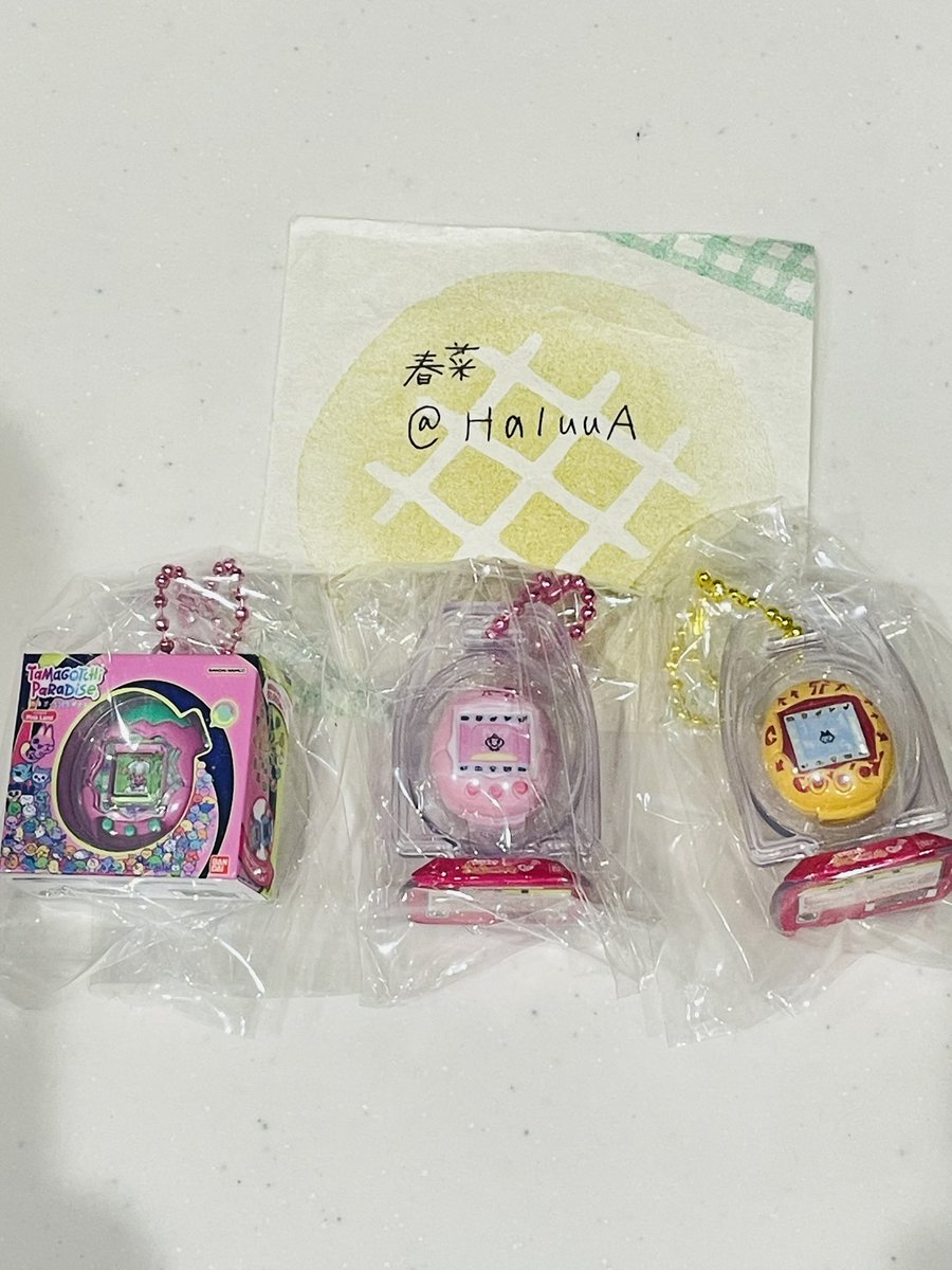 HaluuA's tweet photo. たまごっち おかしなたまごっちボーロっち パッケージチャーム3交換

譲 : たまごっちプラス黄、桃色
       paradise  Pink Land

求 : 初代、新種発見、シークレット

郵送のみです📮
条件合う方がいましたらよろしくお願いいたします🙇‍♀️ https://t.co/17rB5xUpWO
