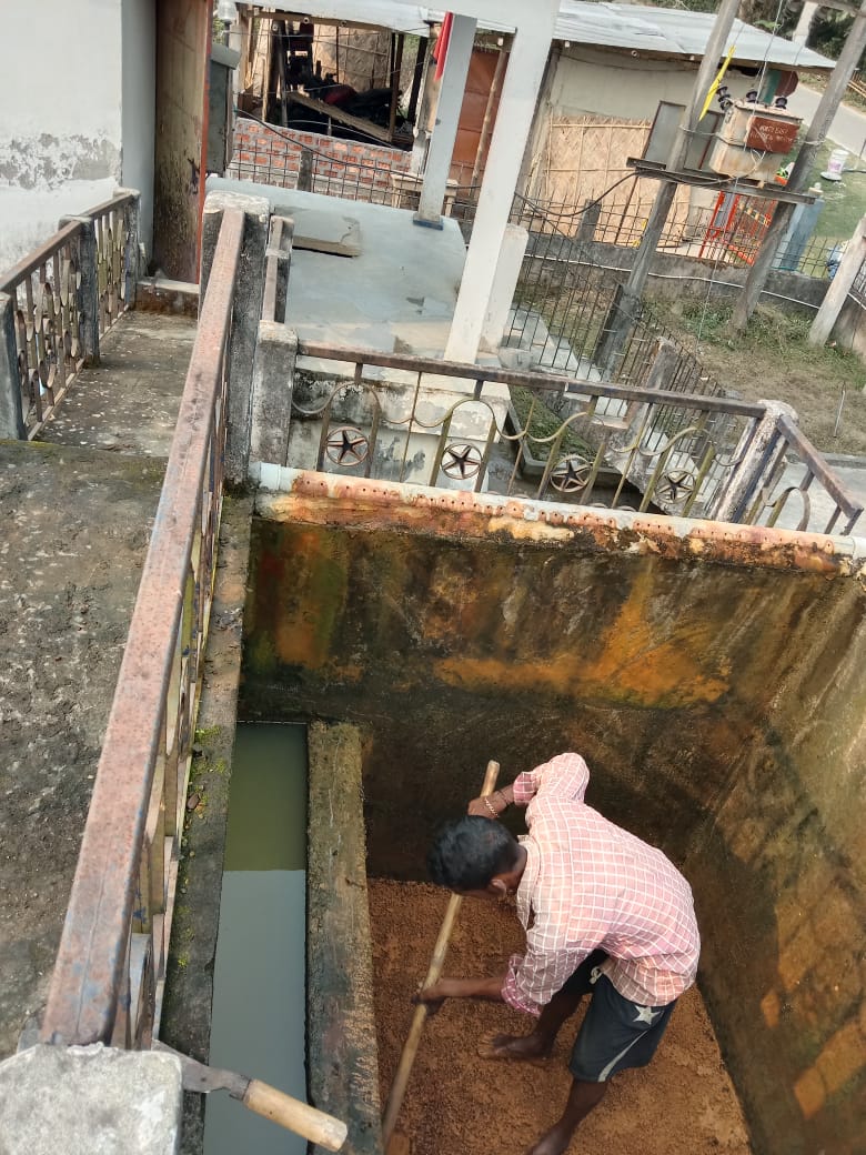 JJM_Majuli's tweet photo. As a part of Jal Mahotsav Scheme Cleaning at Various PWSS by Swajalmitra at Majuli.
#JalMahotsav2026
#JalArpanDiwas.
#Hargharjal https://t.co/n5CH1xYiRR