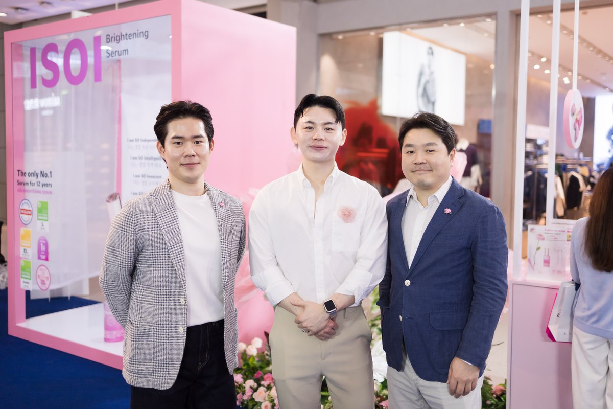 HACK BEAUTY LAB ผู้นำเข้าและจัดจำหน่ายแบรนด์เวชสำอางและสกินแคร์ชั้นนำระดับโลกในประเทศไทย ชวนผู้เชี่ยวชาญร่วมพูดคุยนวัตกรรมสกินแคร์ล่าสุดและเทรนด์ดูแลปกป้องผิวในยุค PM 2.5 กับแนวคิด Longevity ก้าวข้ามการชะลอวัยสู่ยุคแห่งการฟื้นฟูผิวและความยั่งยืนในระยะยาว ภายใต้คอนเซ็ปต์ “HACK