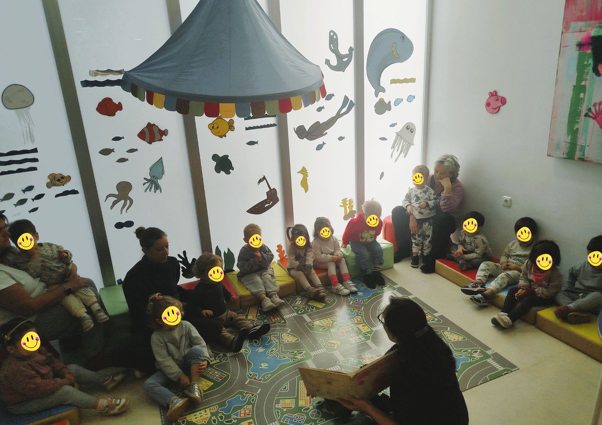 Biblioteca S. Mayor tweet media