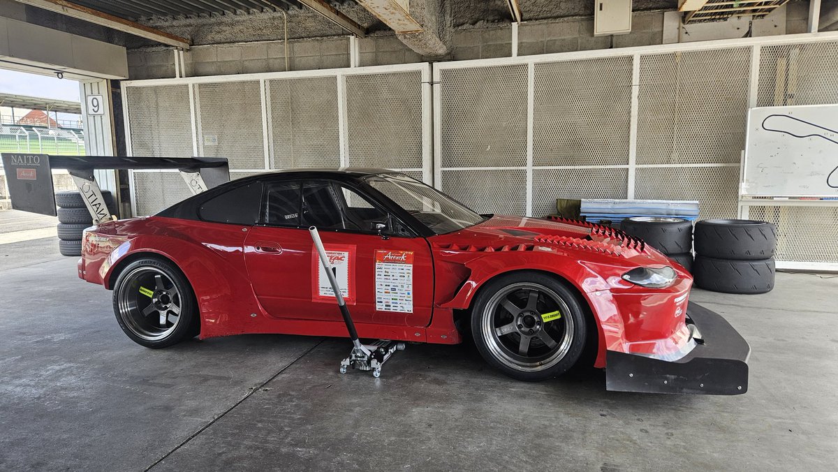 内藤頼康 tweet media