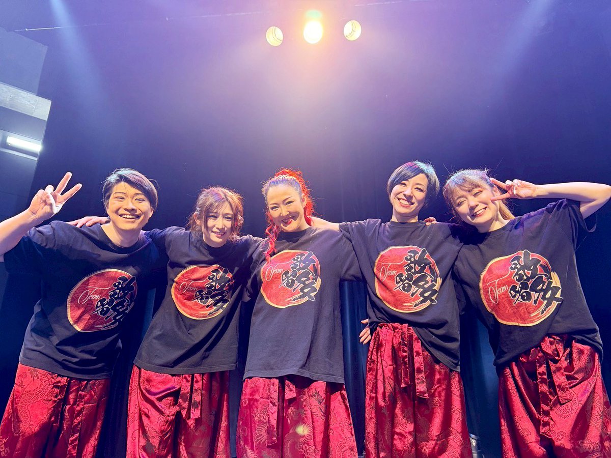 teamkarutaSA's tweet photo. 【🌸御礼🌸】
チーム歌留多凱旋公演project第一弾、白石れいの地元長野にて大成功で終えることができました。これもスタッフの皆様、観にきてくださった皆様のお陰です。心より感謝申し上げます。また皆様にお会いできるのを楽しみにしております💕 https://t.co/On5KXvAuyN