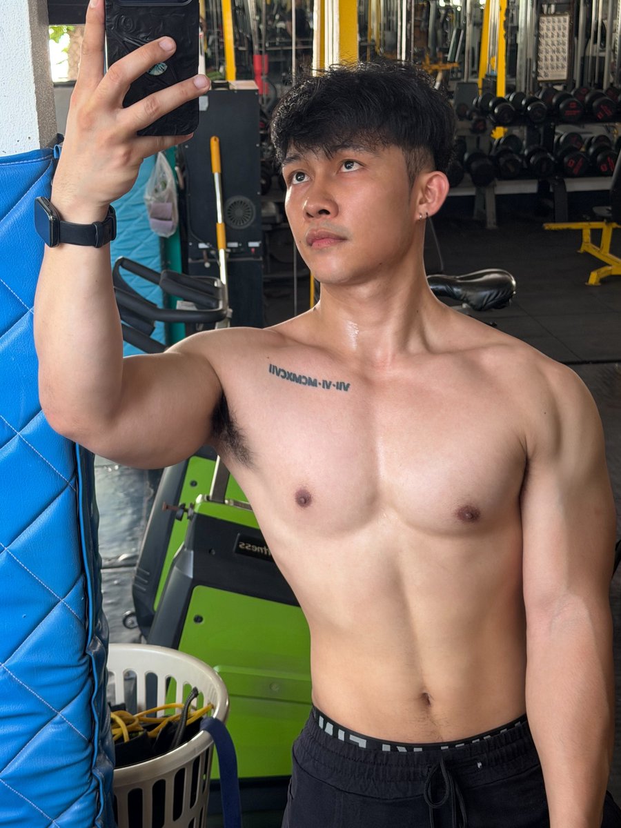 Touch (190k) tweet media