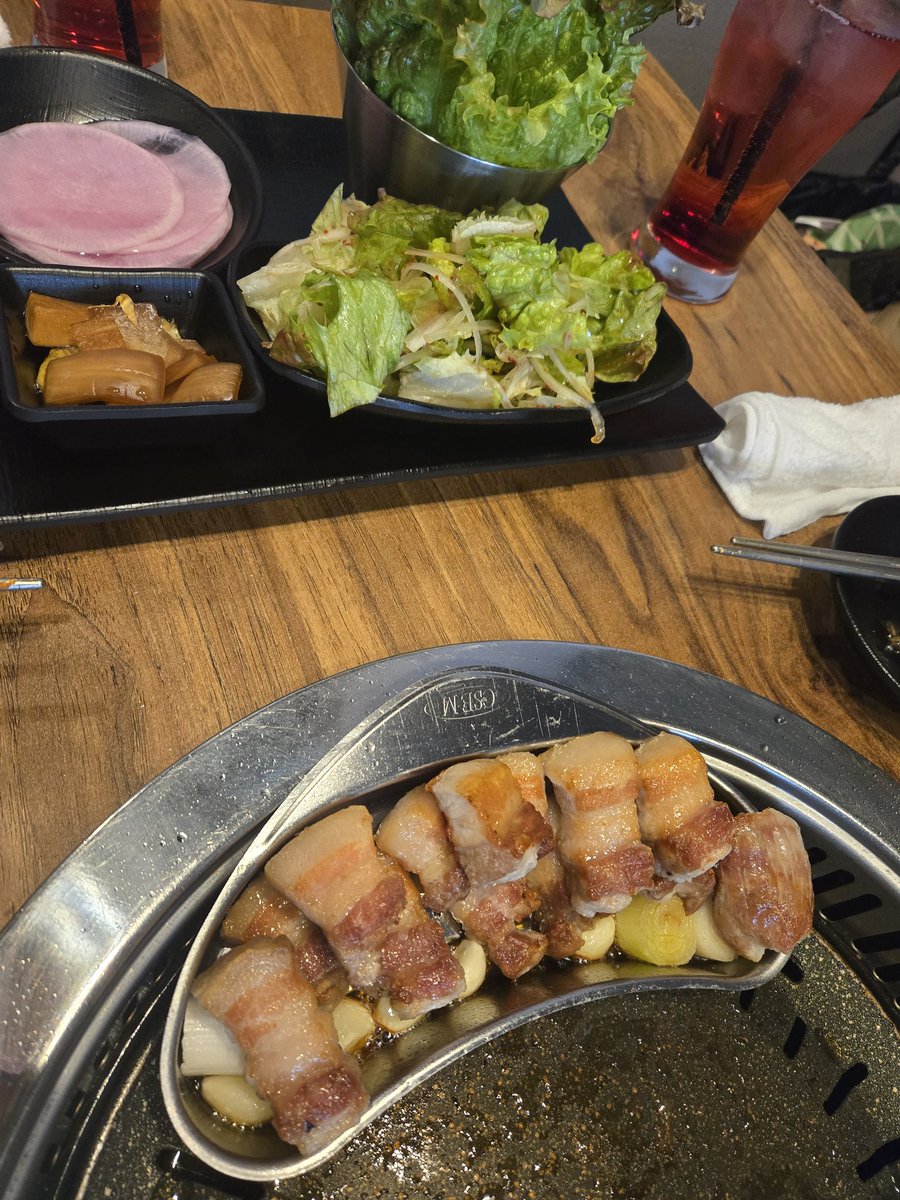 kwiknrzoo's tweet photo. 韓国料理すき！ https://t.co/qbdvwzr9Hg