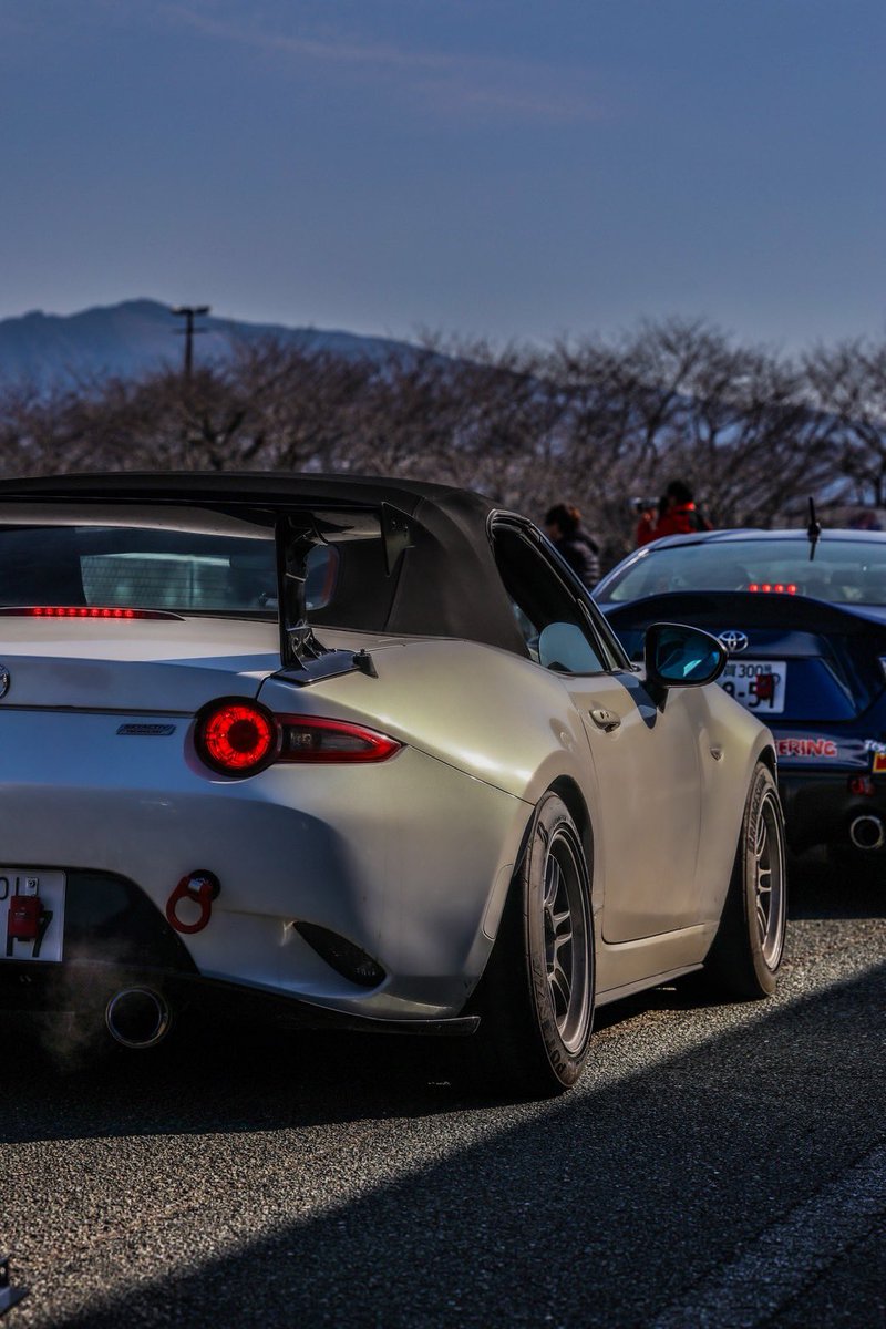 よすけ tweet media