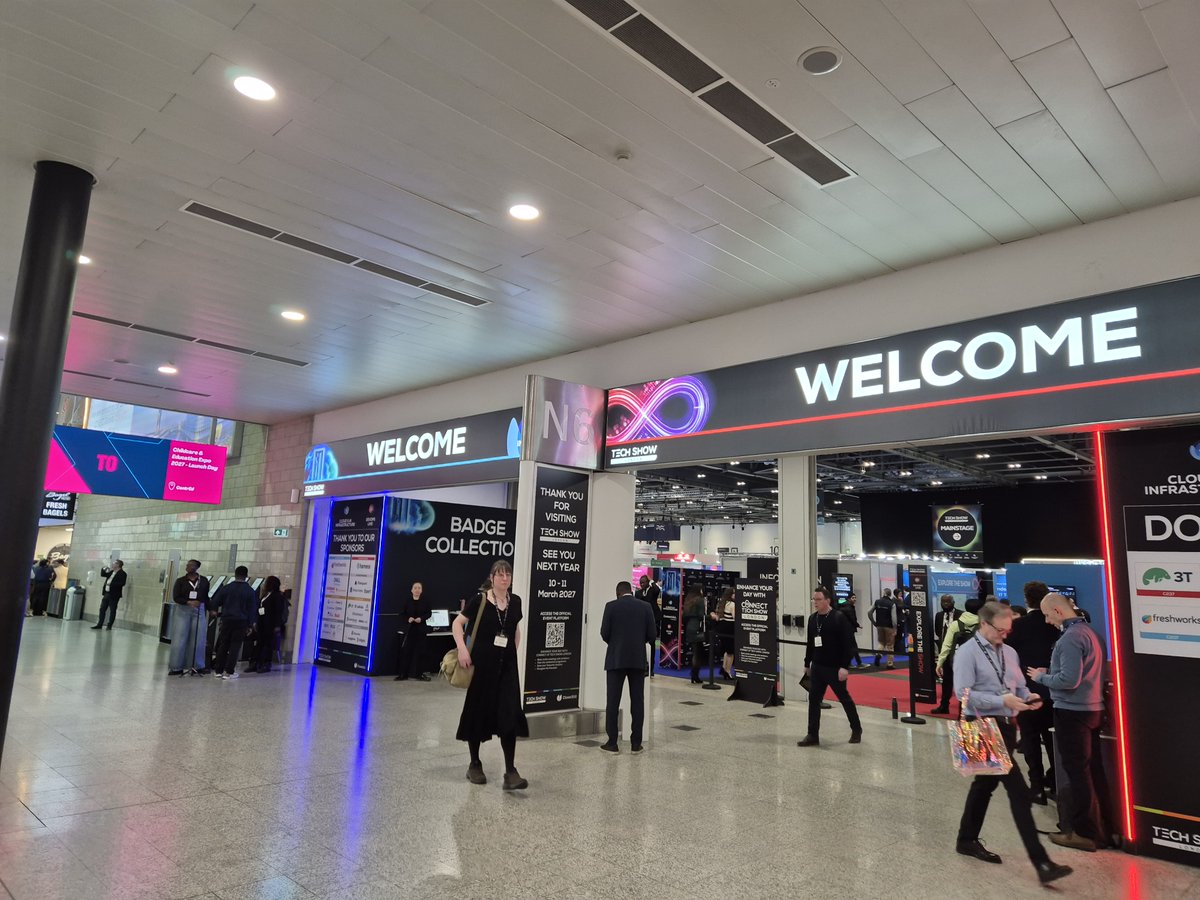 LumaDock tweet media