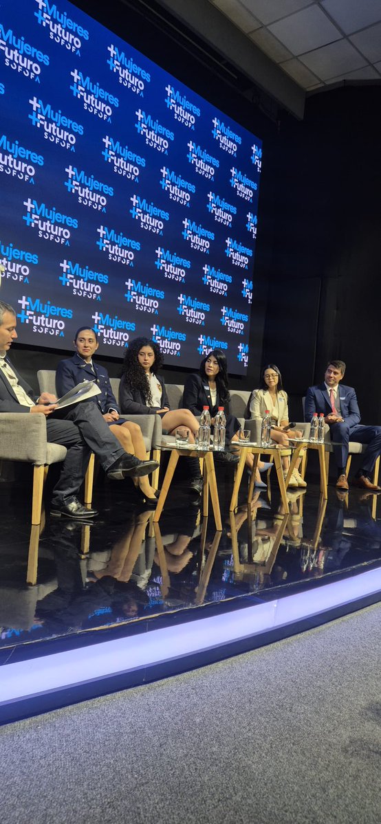 Dr. Ximena Lincolao-Gates tweet media