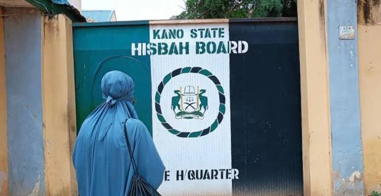 A Christian husband and wife were harassed by a Muslim man because they were eating during Ramadan.
In some places like Kano State, the Hisbah board enforces Ramadan rules and can arrest Muslims who eat publicly while fasting.
But when non-Muslims are harassed for eating, it