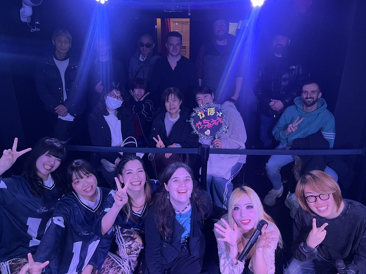 ArleneKofficial's tweet photo. 日曜日でファンタジスタでのライブは2回目、通算6回目。イベント主催は初めてです。　私はそれをテストだと考えていました。その心構えで臨み、最後の 2 日間でそのミスと格闘しました。まだまだ成長の余地はあります。でも、ずっとそばにいて一緒に頑張ってくれた皆さんに感謝しています！これからも! https://t.co/poue6liQPr