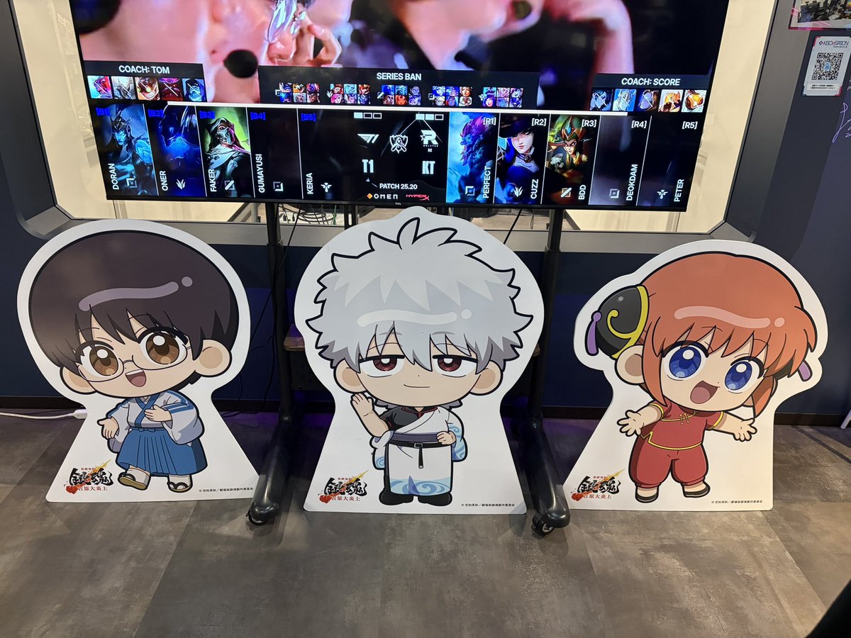 yurecycle's tweet photo. 謎解きの周遊やってたら、図らずも銀魂のパネル巡ってた笑 https://t.co/E5WnFVBPZv